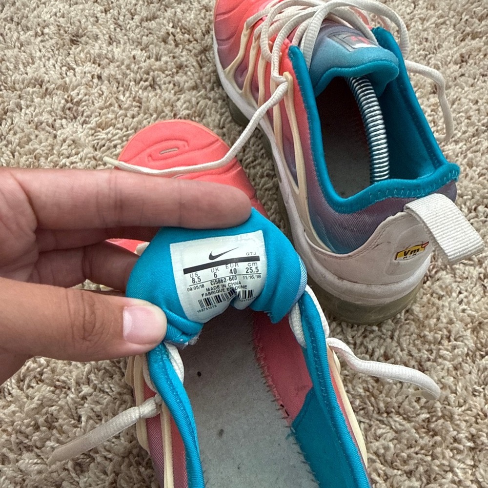 Nike Air VaporMax Plus Sunset Gradient Pink Blue Sneakers CI5862-600 Womens 8.5 - Picture 6 of 6